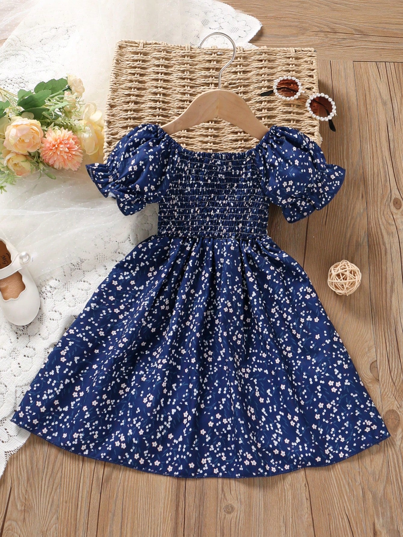 Ditsy Floral Print Puff Sleeve Dress for Young Girls