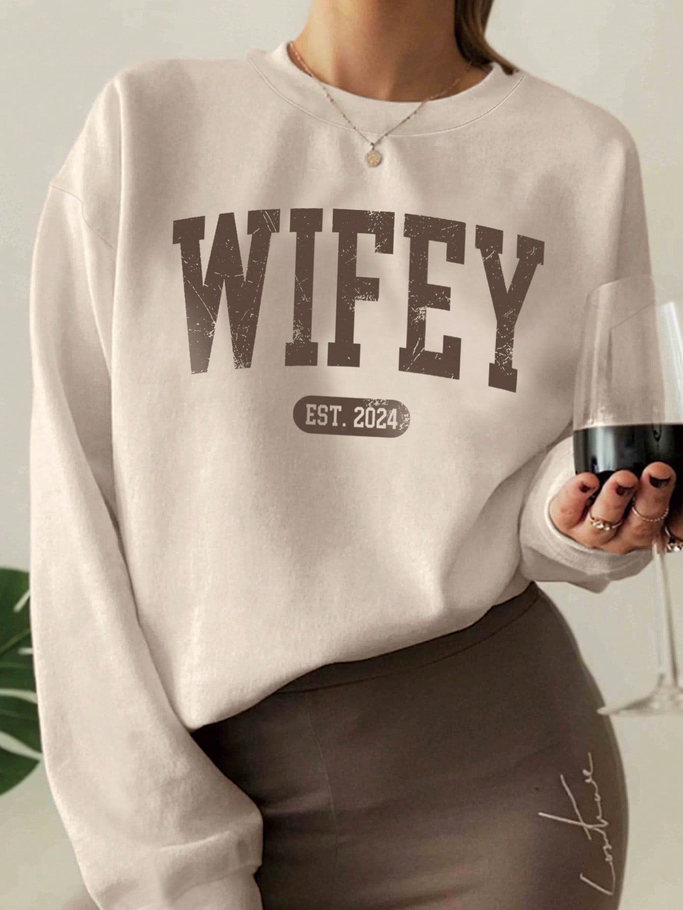 Crew Neck Sweatshirt for Women with Printed Letters