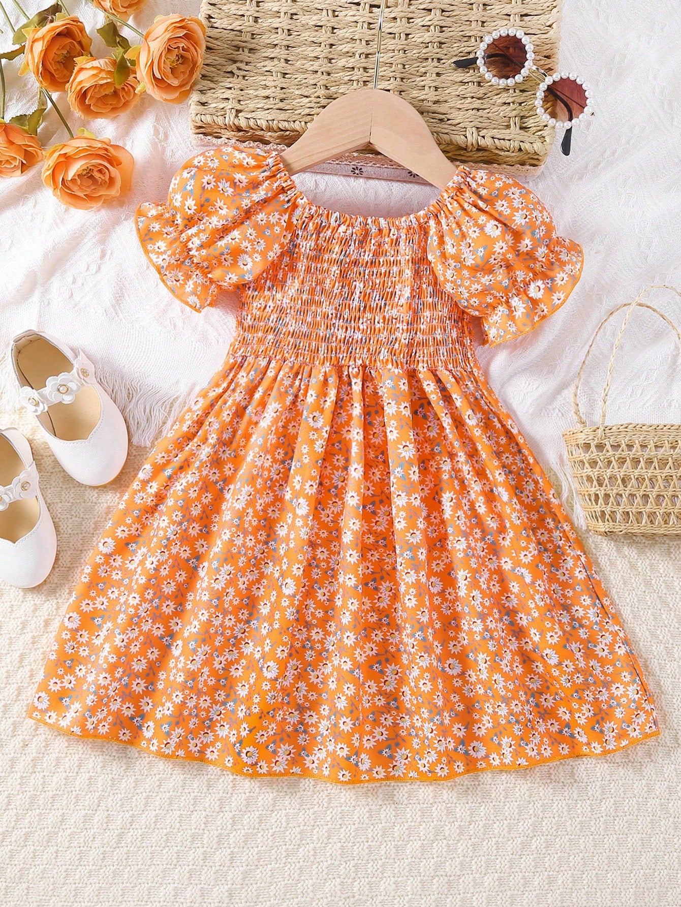 Ditsy Floral Print Puff Sleeve Dress for Young Girls